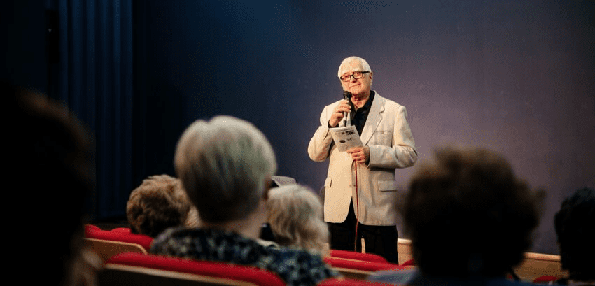 Spotkanie Z Piosenka Nowohuckie Centrum Kultury Krakow